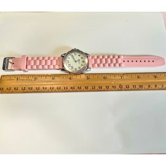 Pink Silicone Women's Quartz Watch 38mm Case White Dial Silver-Tone Bezel Tested - Picture 6 of 12